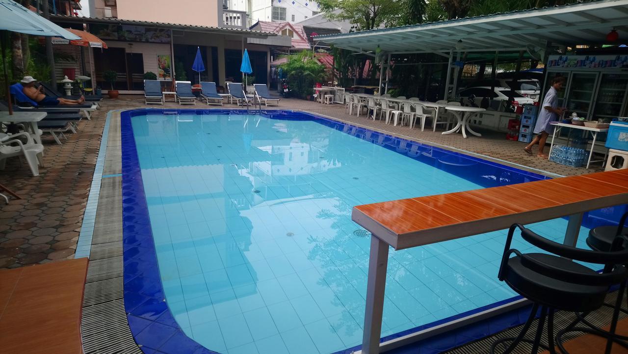 Home Pattaya Hotel Buitenkant foto